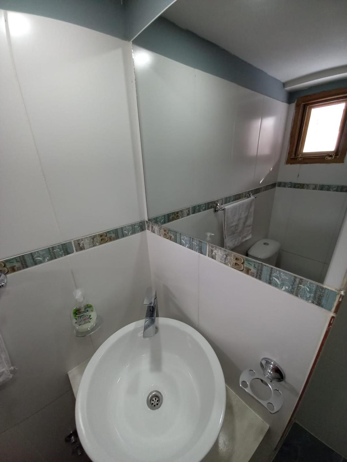 Hostel Comunidad Ushuaia Eksteriør billede